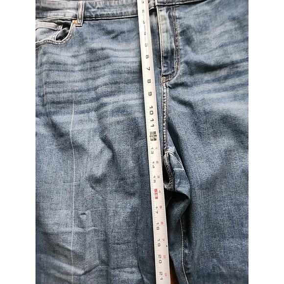 Lane Bryant Midrise Boyfrien Fit Jeans Womens Size 28 Signature Fit Flex... - Picture 2 of 7